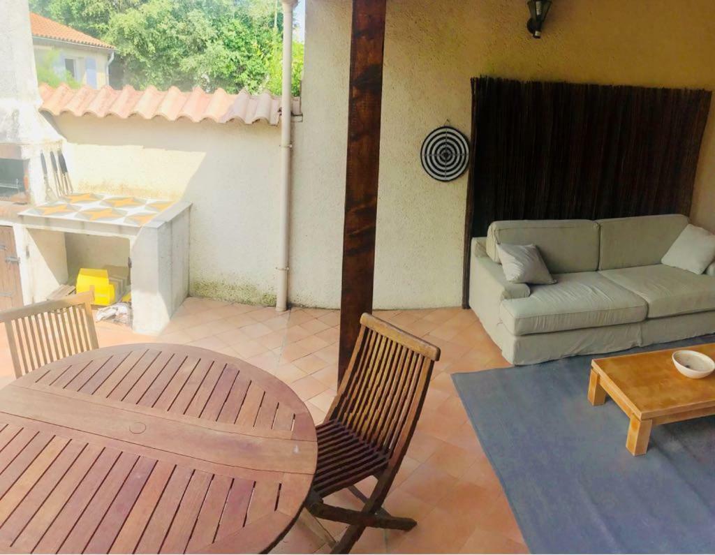 Villa in Provence with private pool LʼIsle-sur-la-Sorgue Esterno foto