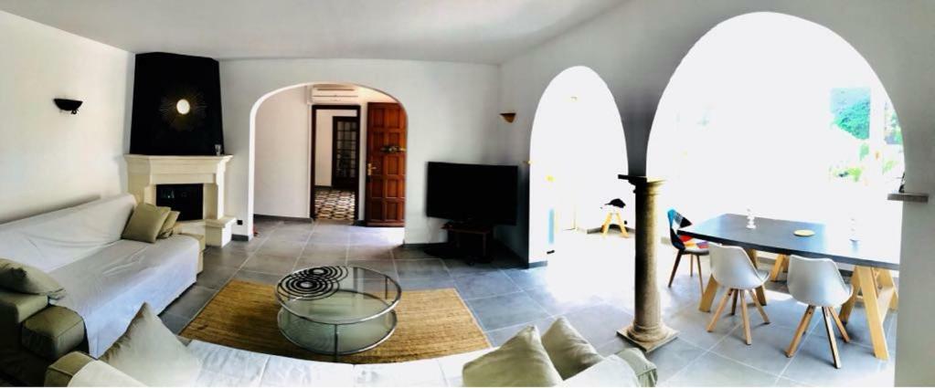 Villa in Provence with private pool LʼIsle-sur-la-Sorgue Esterno foto