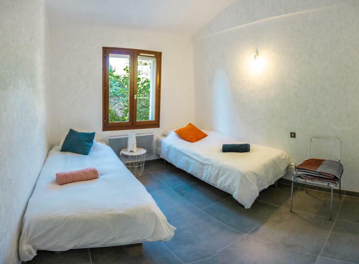 Villa in Provence with private pool LʼIsle-sur-la-Sorgue Esterno foto